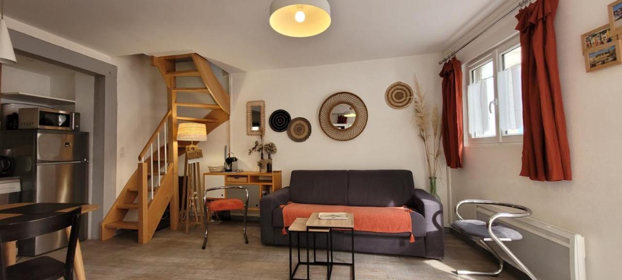 A 30 M Du Coeur De La Rue Des Bains Villa Trouville-sur-mer Exteriör bild
